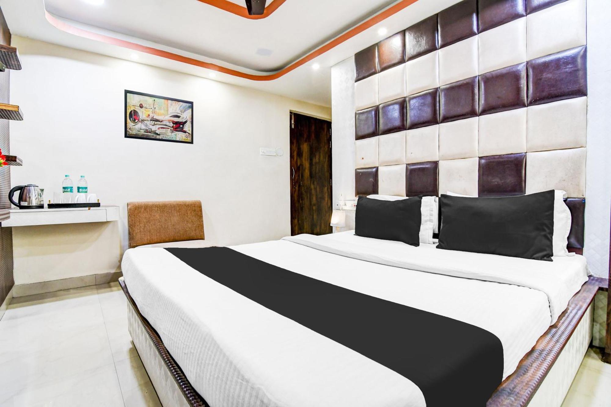 Super Hotel O Tagore Park Ruby Road Calcuta Exterior foto