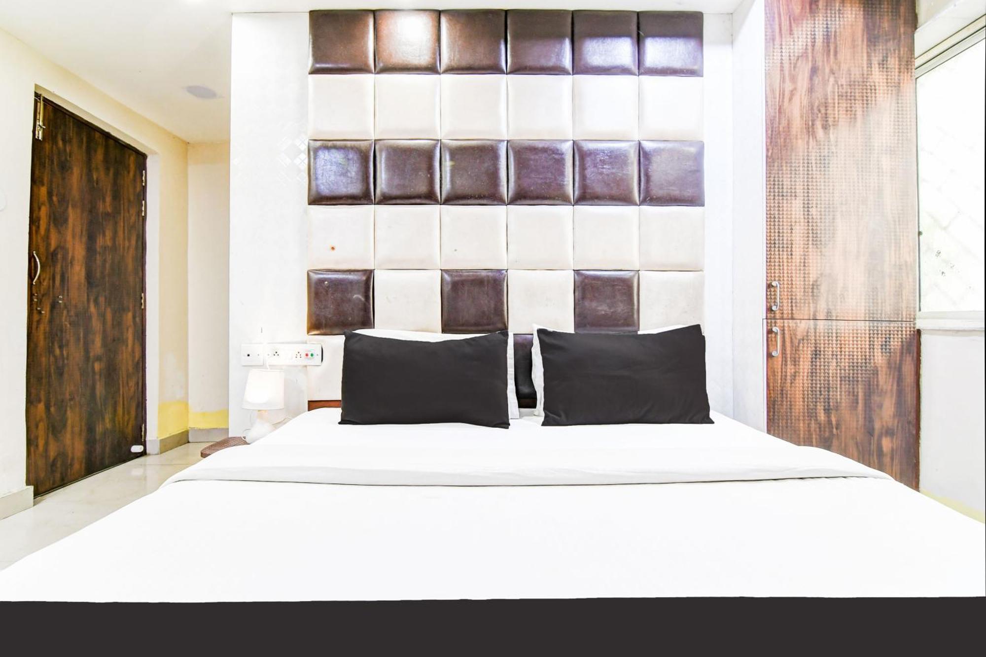Super Hotel O Tagore Park Ruby Road Calcuta Exterior foto