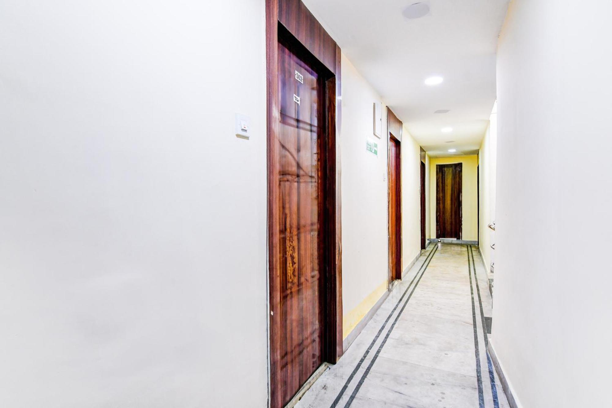 Super Hotel O Tagore Park Ruby Road Calcuta Exterior foto