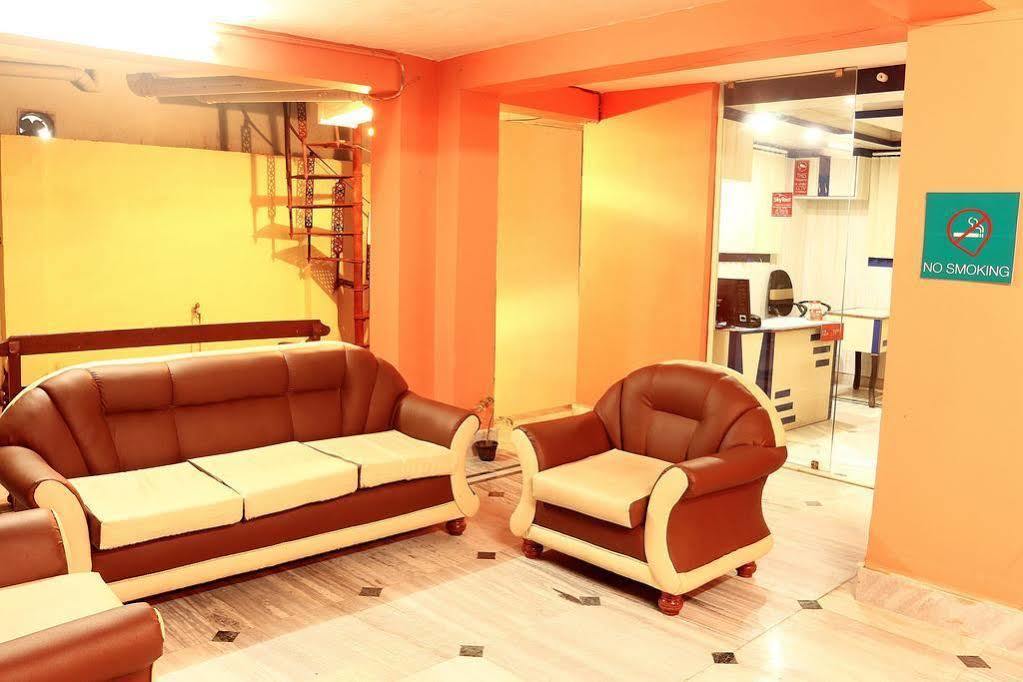Super Hotel O Tagore Park Ruby Road Calcuta Exterior foto