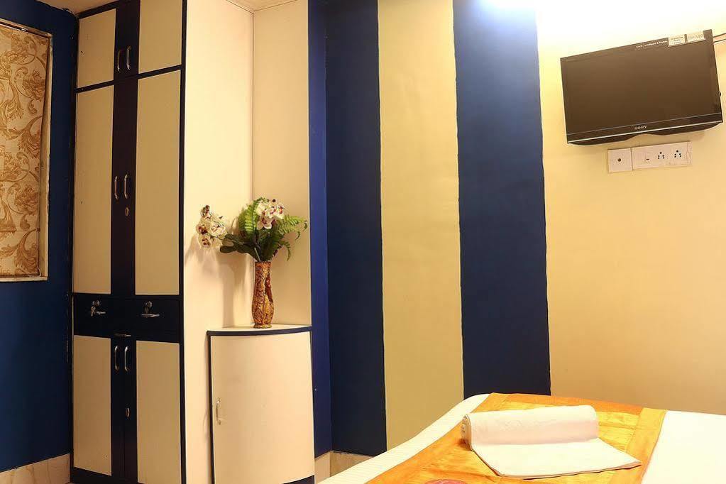 Super Hotel O Tagore Park Ruby Road Calcuta Exterior foto