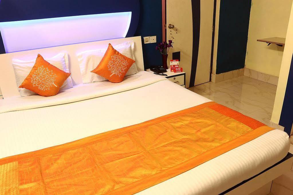 Super Hotel O Tagore Park Ruby Road Calcuta Exterior foto